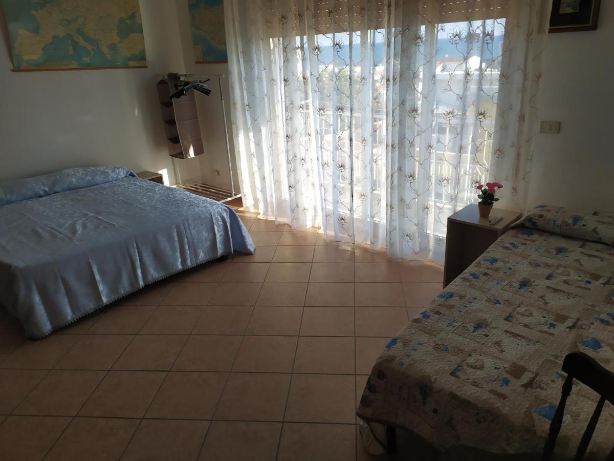 Casa La Rosa Tutto A Portata Di Mano Appartement Marina di Ragusa Buitenkant foto